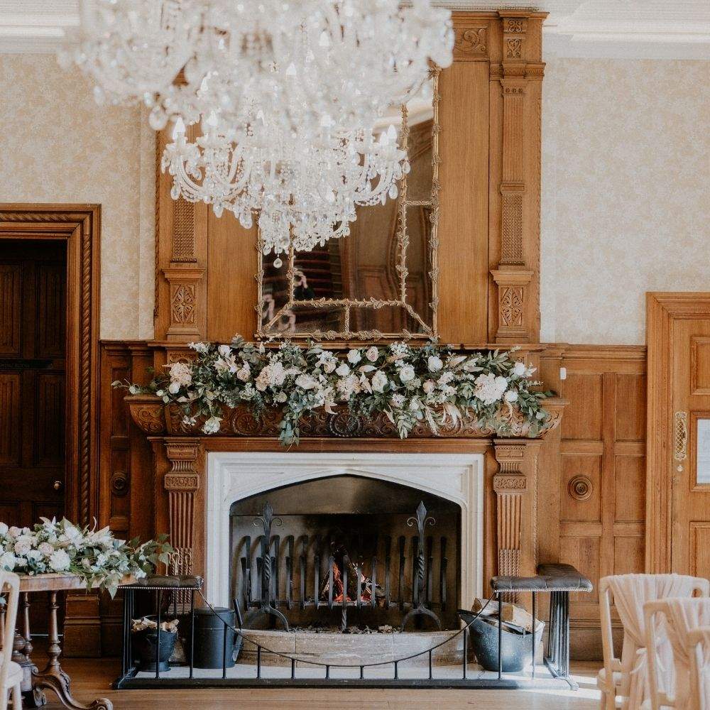 Russets in Surrey is hosting a Bridgerton=-themed Mother's Day afternoon tea event in the Great Hall, a space where the fire burns and chandeliers sparklle!