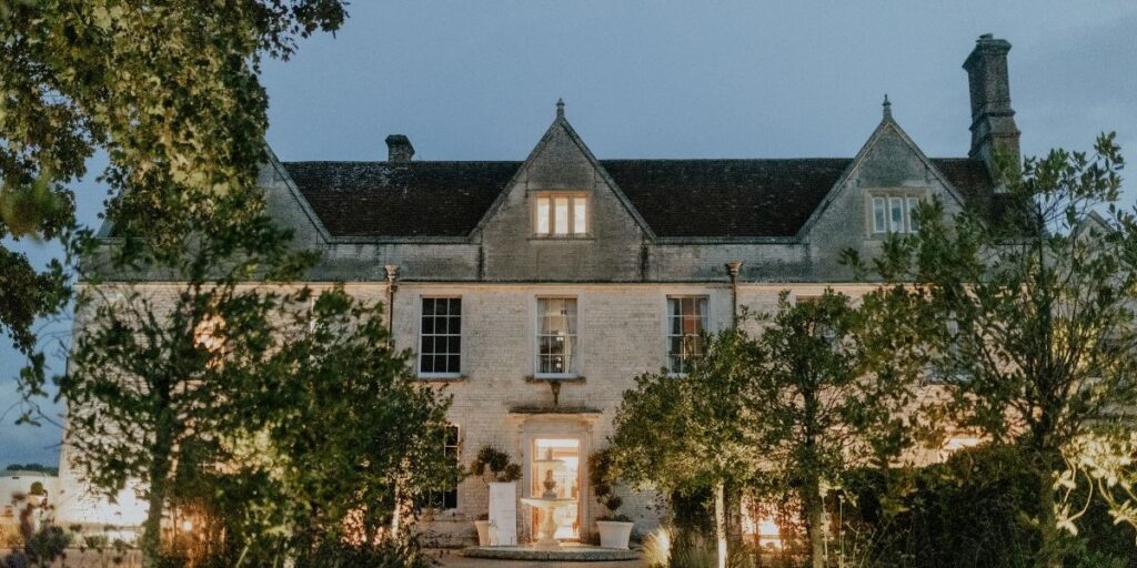 The Main House at Russets at dusk